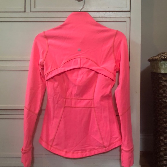 Lululemon Define Jacket - Picture 2 of 2